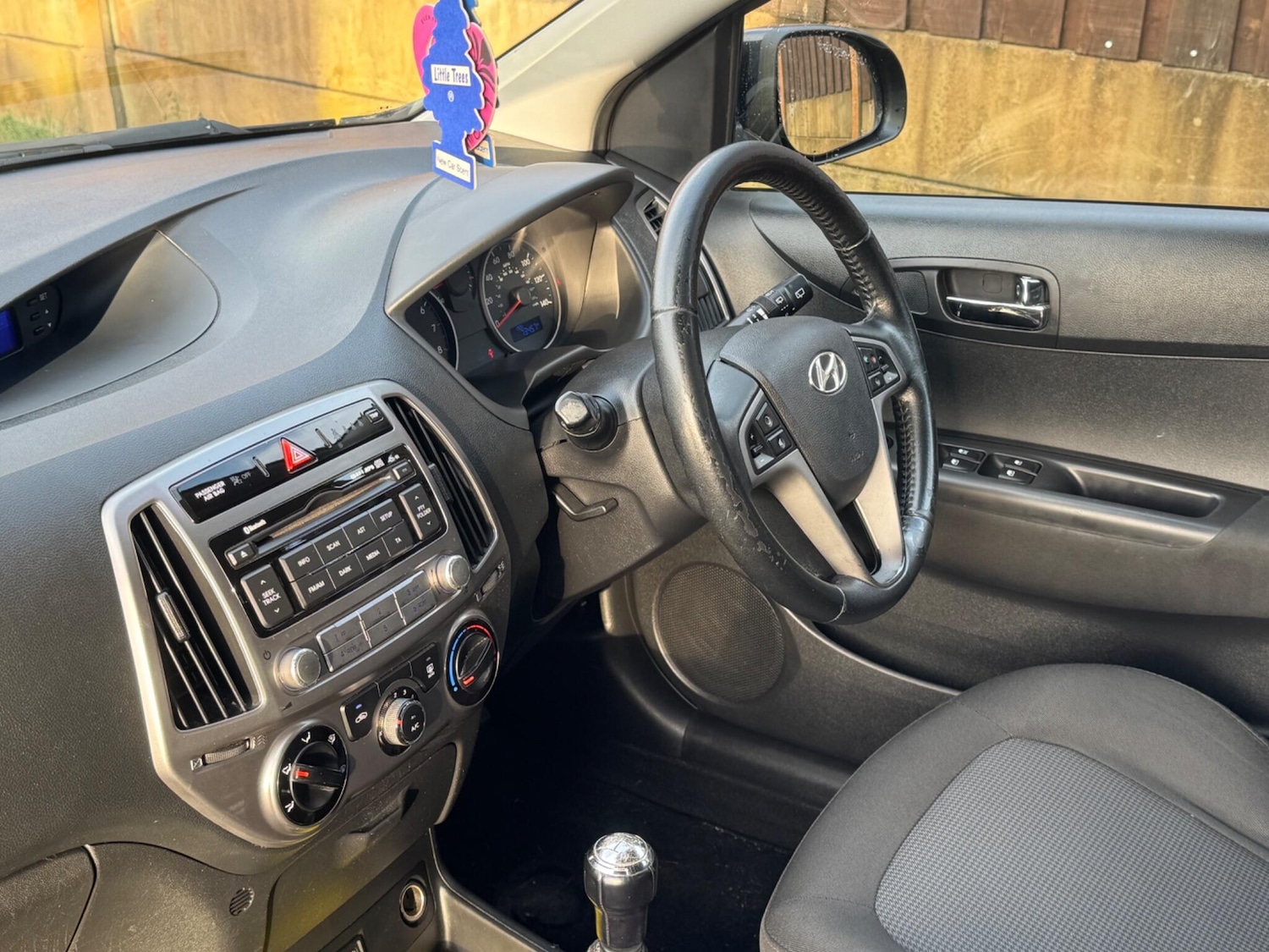 Used Hyundai i20 2013 for sale - 76965185: Photo 31