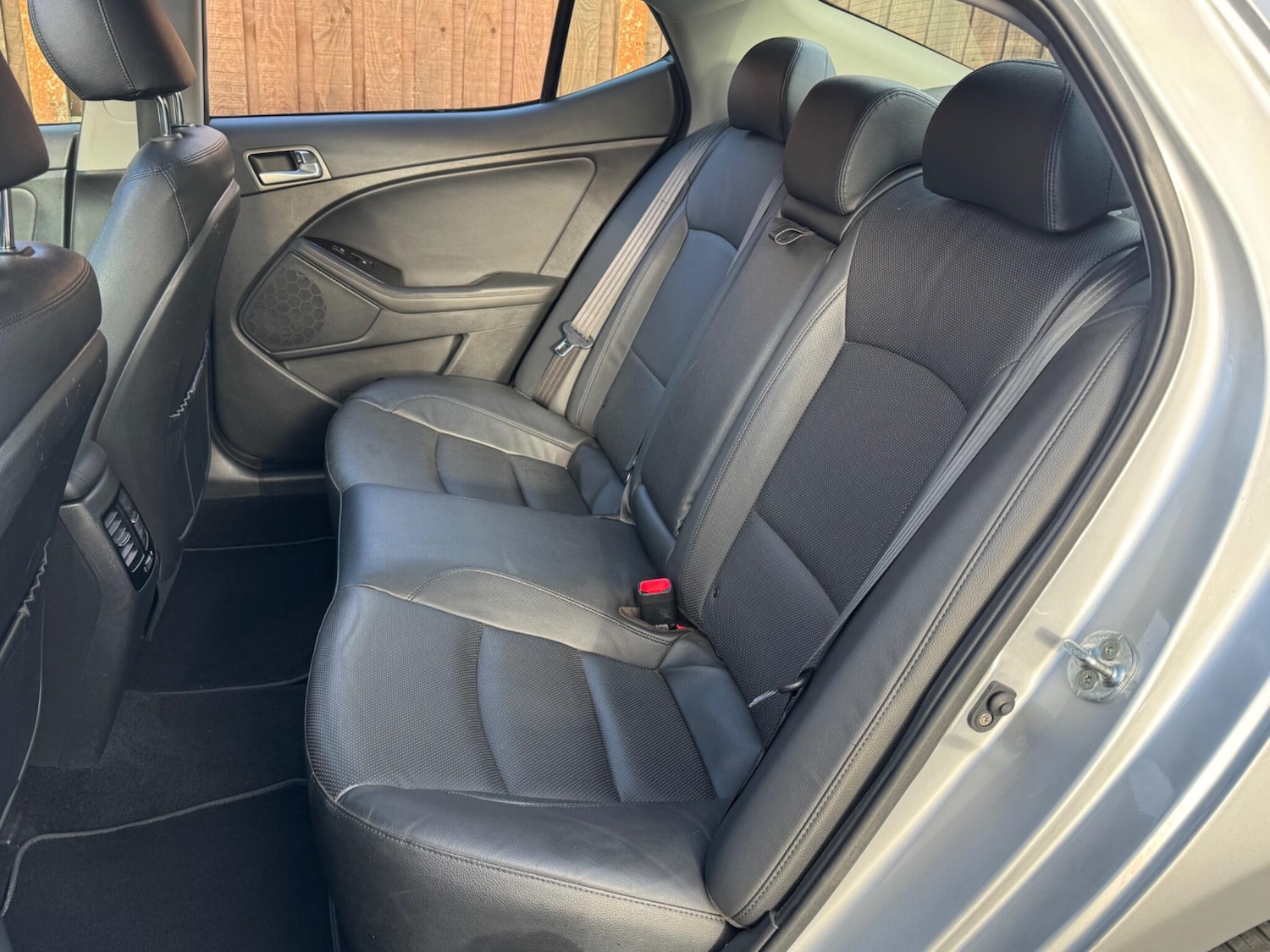 Used Kia Optima 2015 for sale - 76632796: Photo 24