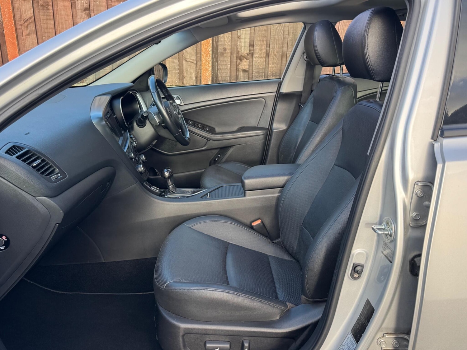 Used Kia Optima 2015 for sale - 76632796: Photo 26