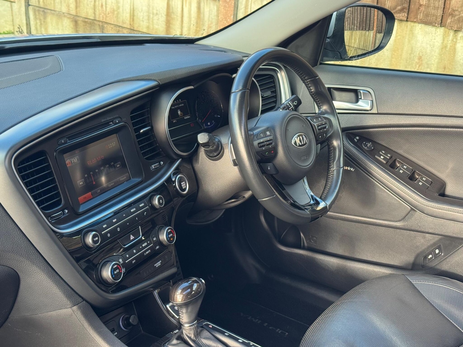 Used Kia Optima 2015 for sale - 76632796: Photo 31