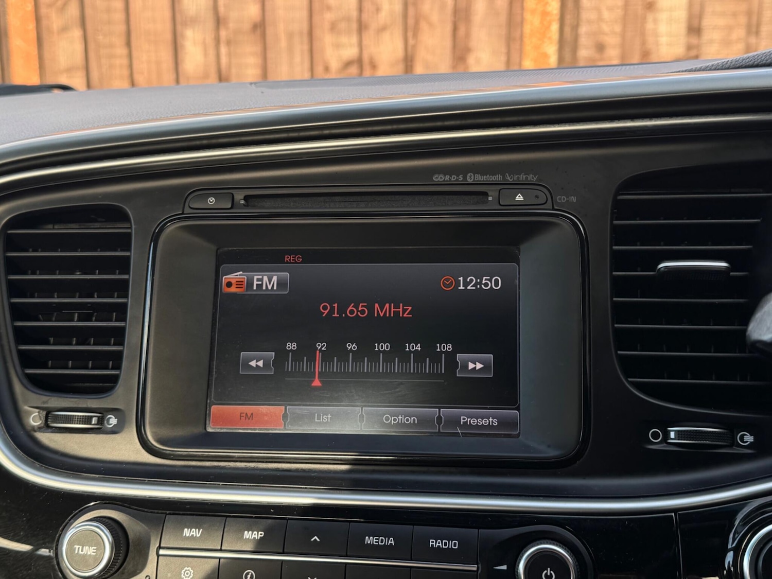 Used Kia Optima 2015 for sale - 76632796: Photo 42