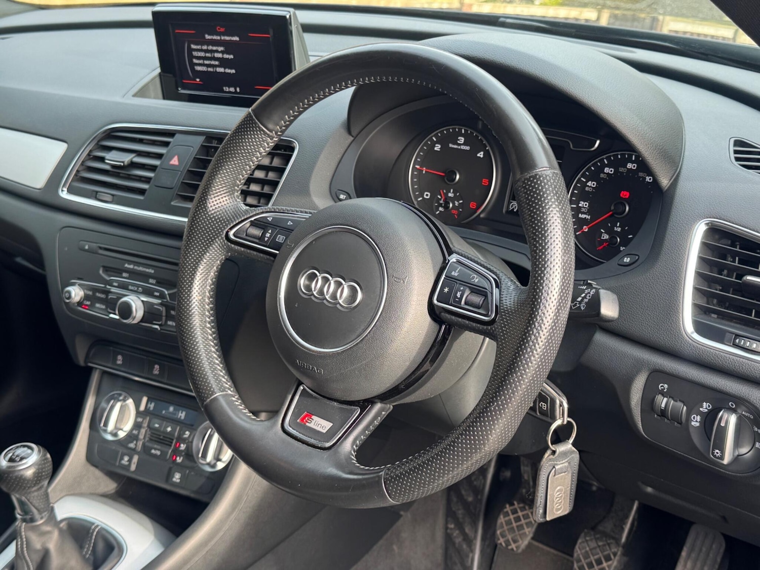 Used Audi Q3 2014 for sale - 77612695: Photo 11