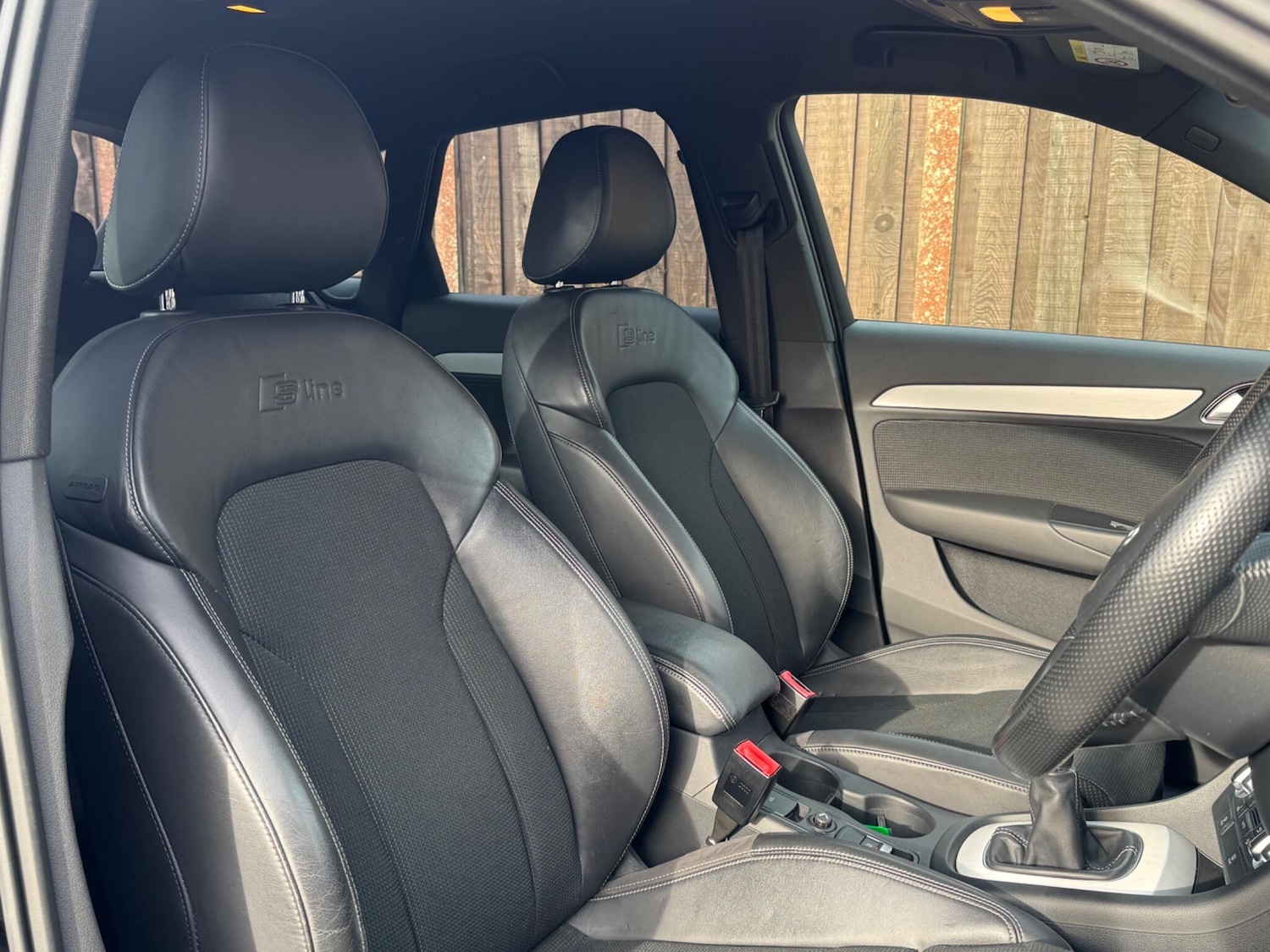 Used Audi Q3 2014 for sale - 77612695: Photo 15