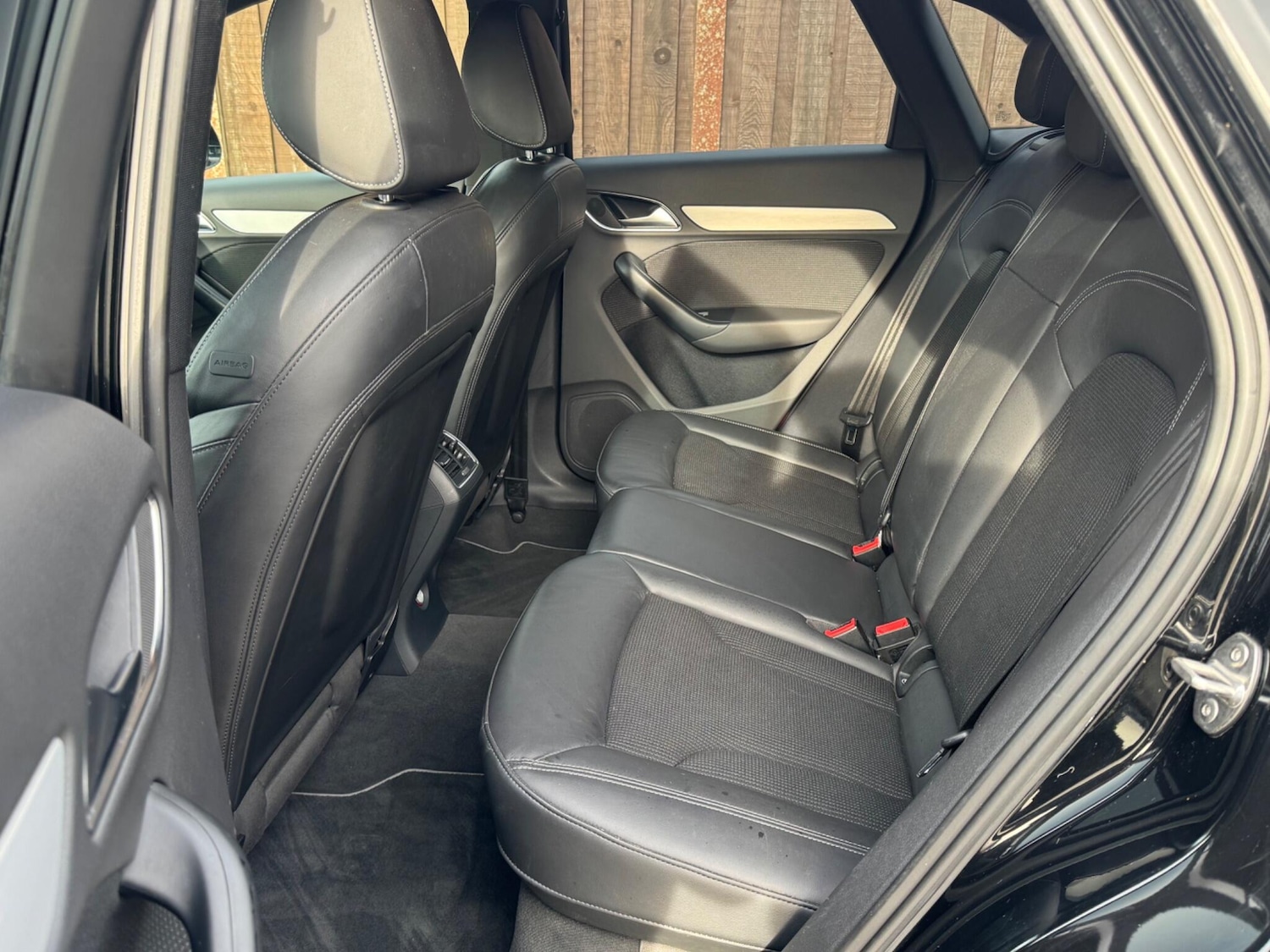 Used Audi Q3 2014 for sale - 77612695: Photo 25