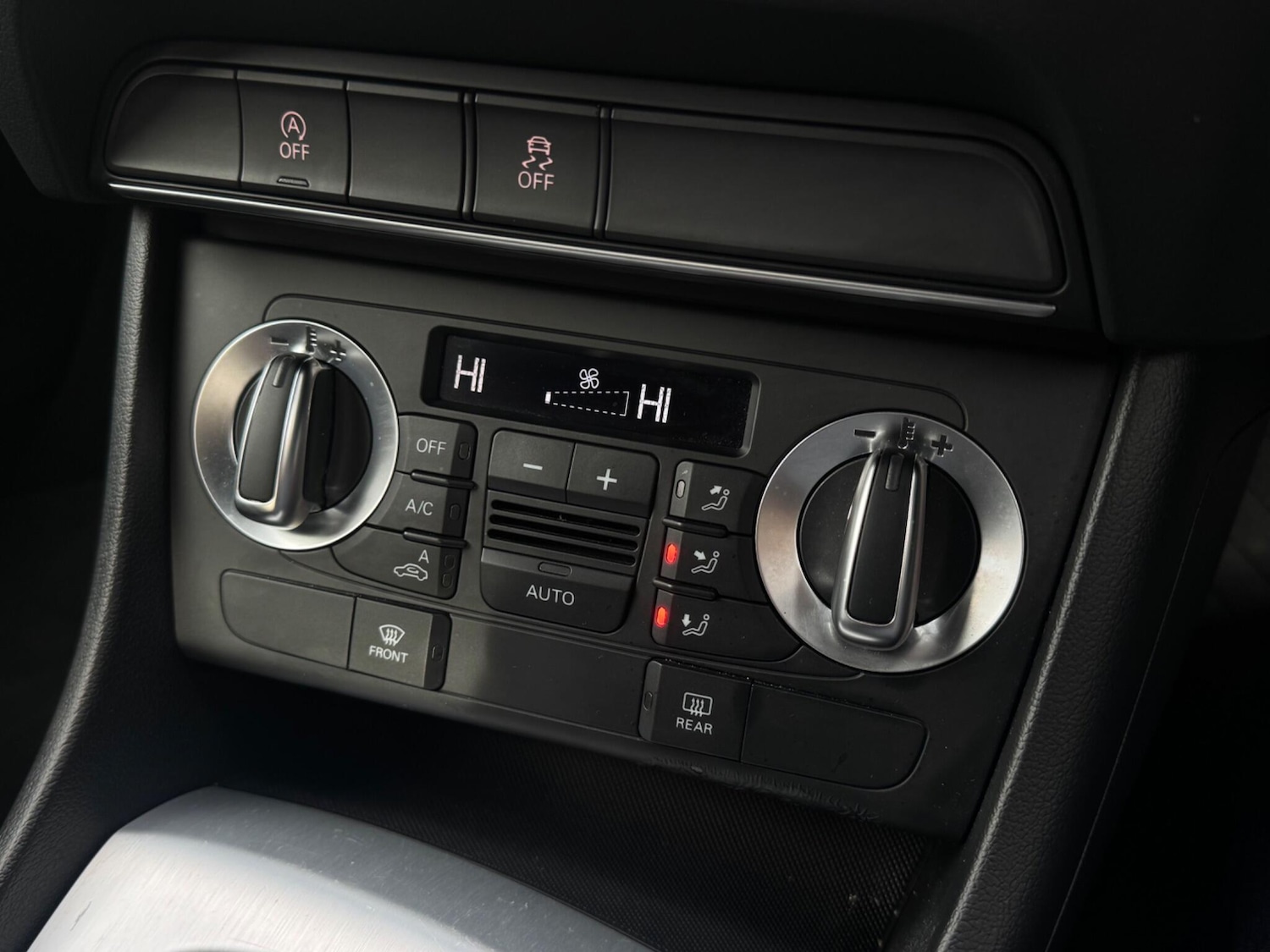 Used Audi Q3 2014 for sale - 77612695: Photo 49