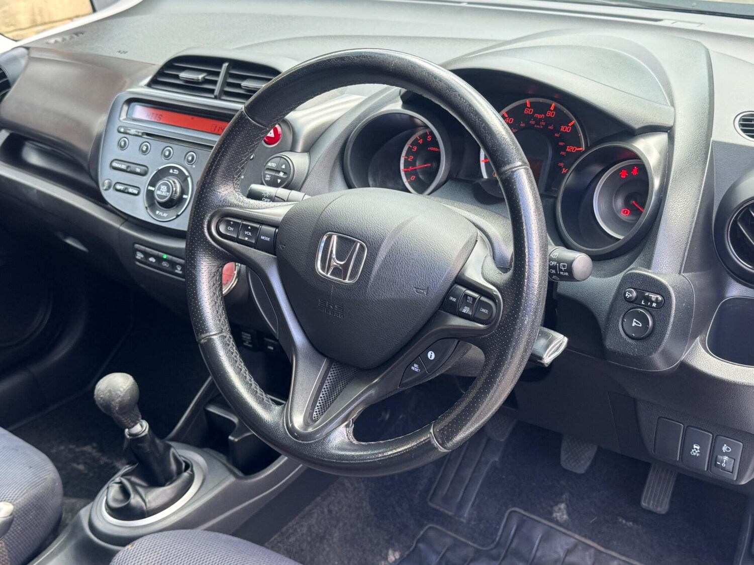 Used Honda Jazz 2014 for sale - 77838760: Photo 11