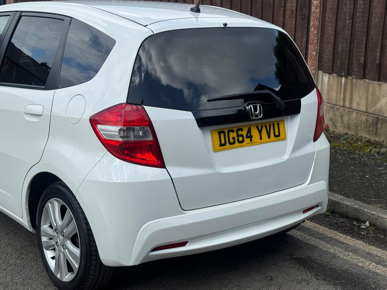 Used Honda Jazz 2014 for sale - 77838760: Photo 33