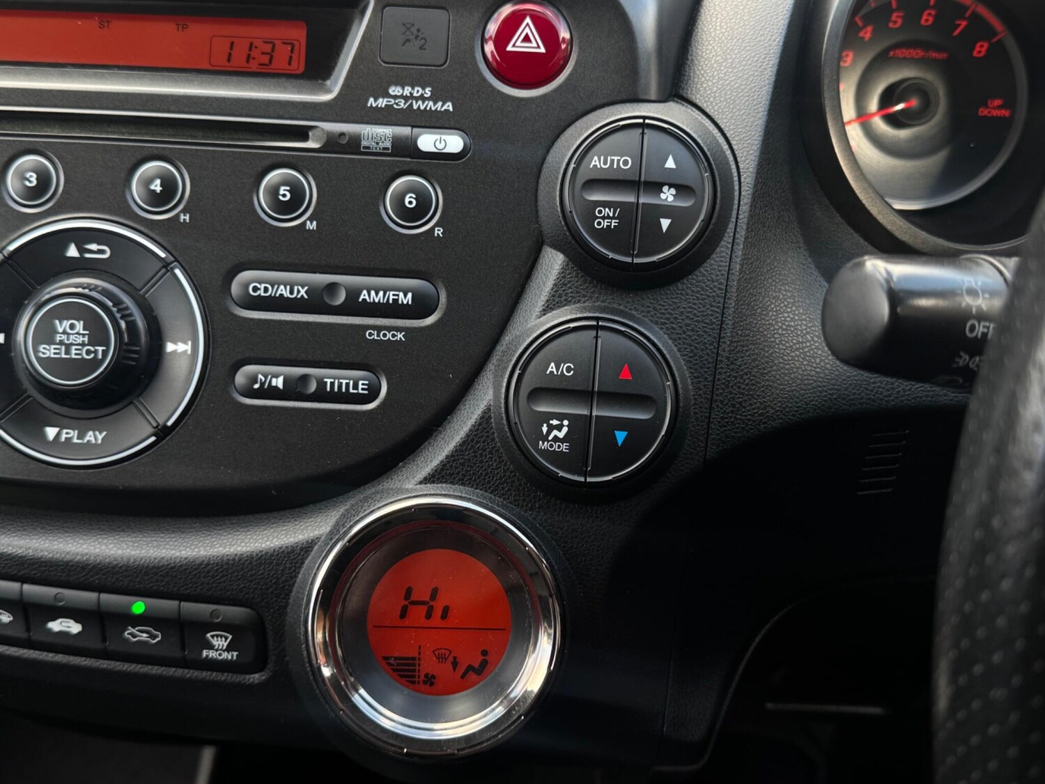 Used Honda Jazz 2014 for sale - 77838760: Photo 45