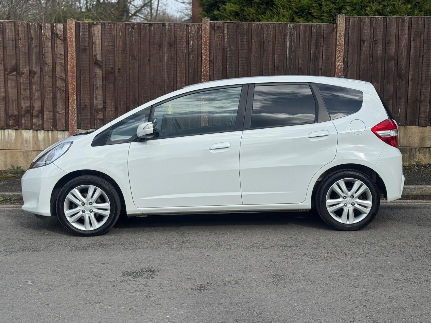 Used Honda Jazz 2014 for sale - 77838760: Photo 7