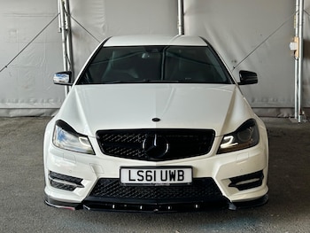 Used Mercedes-Benz C Class 2011 for sale - 79061550: Photo