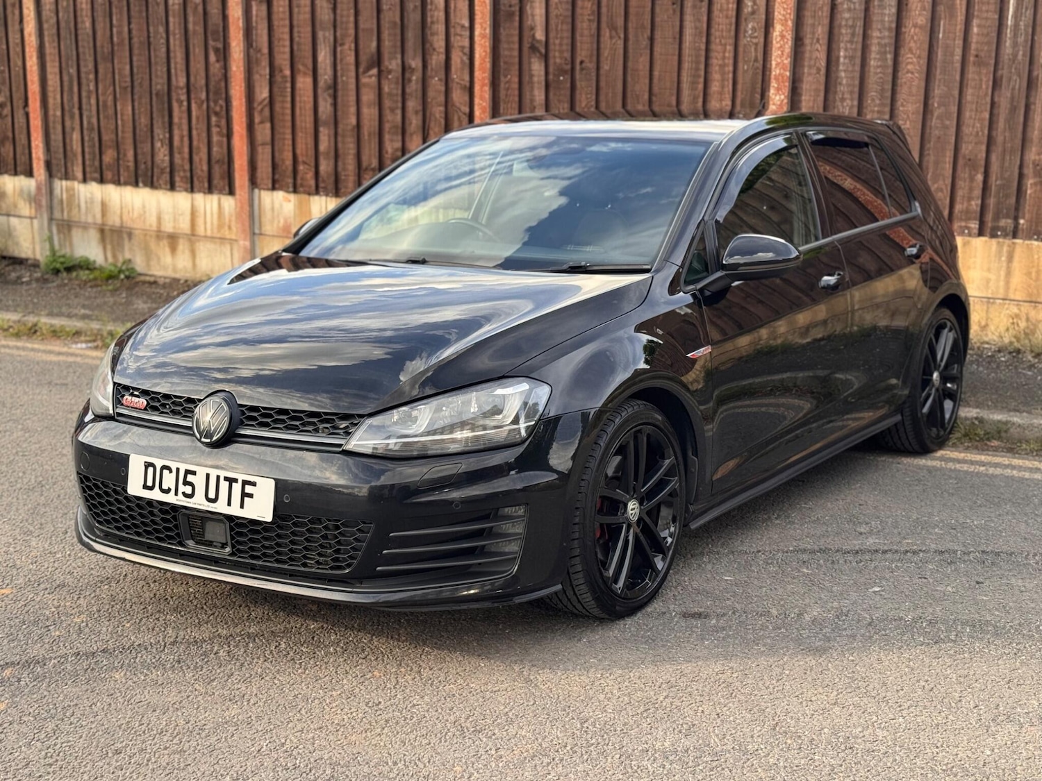 Used Volkswagen Golf for sale - 77496641: Photo 2