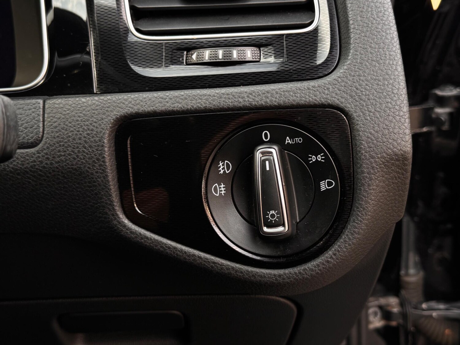 Used Volkswagen Golf for sale - 77496641: Photo 54