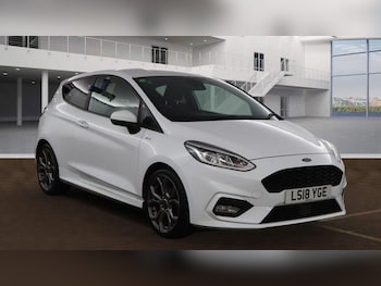 Used Ford Fiesta 2018 for sale - 76440309: Photo