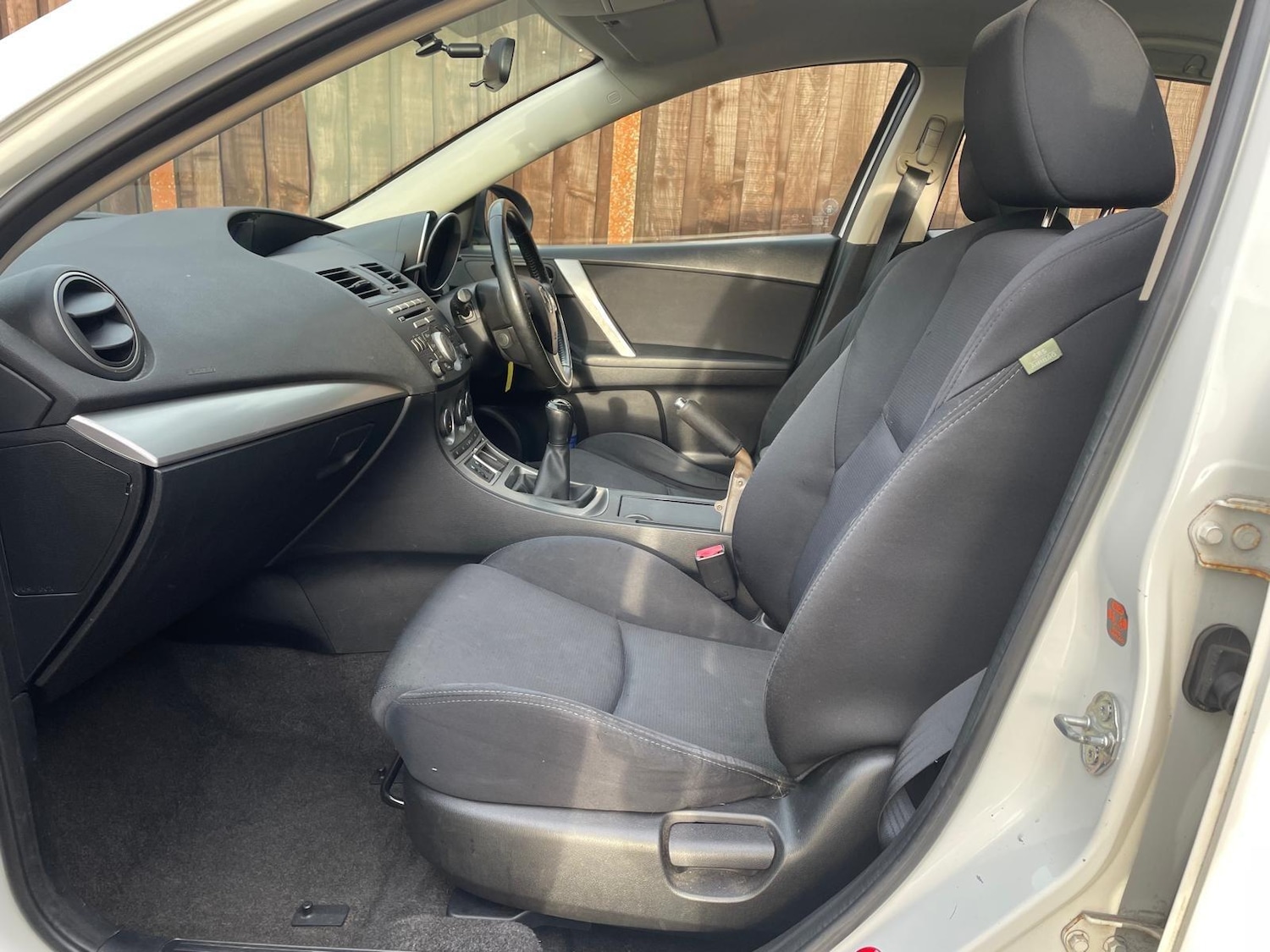 Used Mazda Mazda3 2011 for sale - 77203895: Photo 13