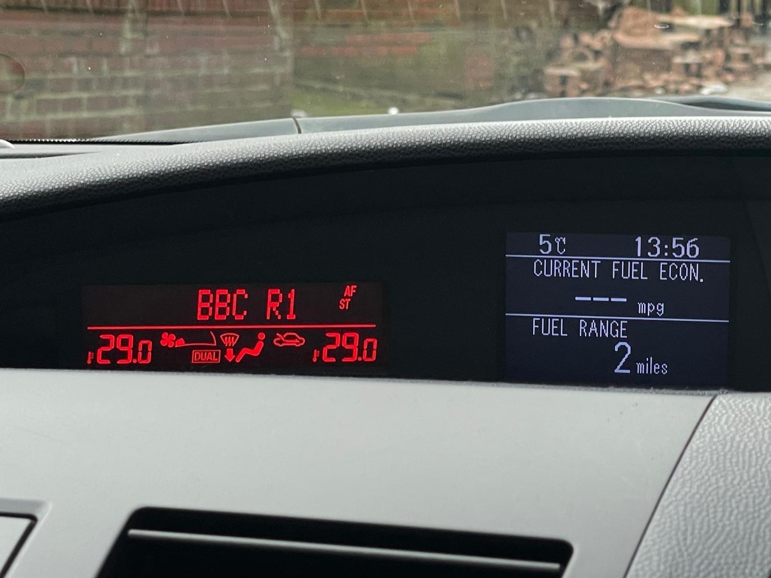 Used Mazda Mazda3 2011 for sale - 77203895: Photo 29