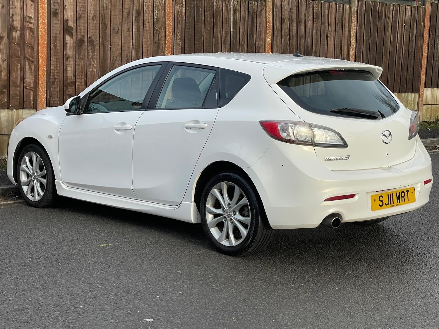 Used Mazda Mazda3 2011 for sale - 77203895: Photo 6