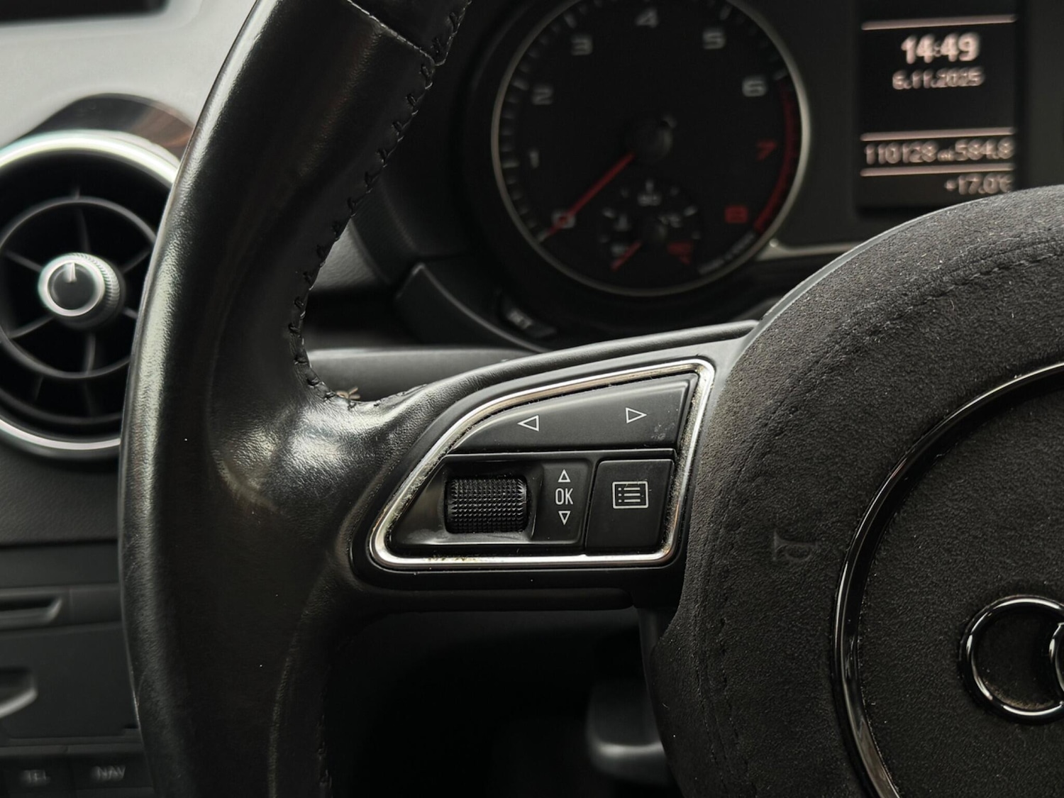 Used Audi A1 for sale - 76993787: Photo 37