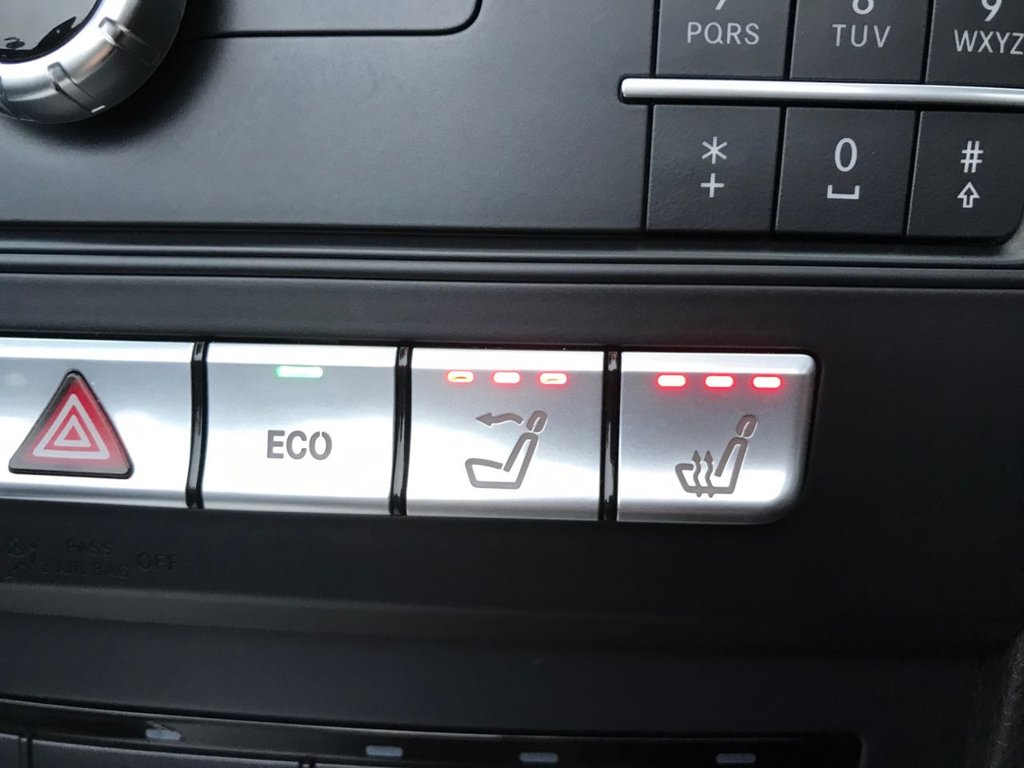 Used Mercedes-Benz E Class 2017 for sale - 76751333: Photo 3