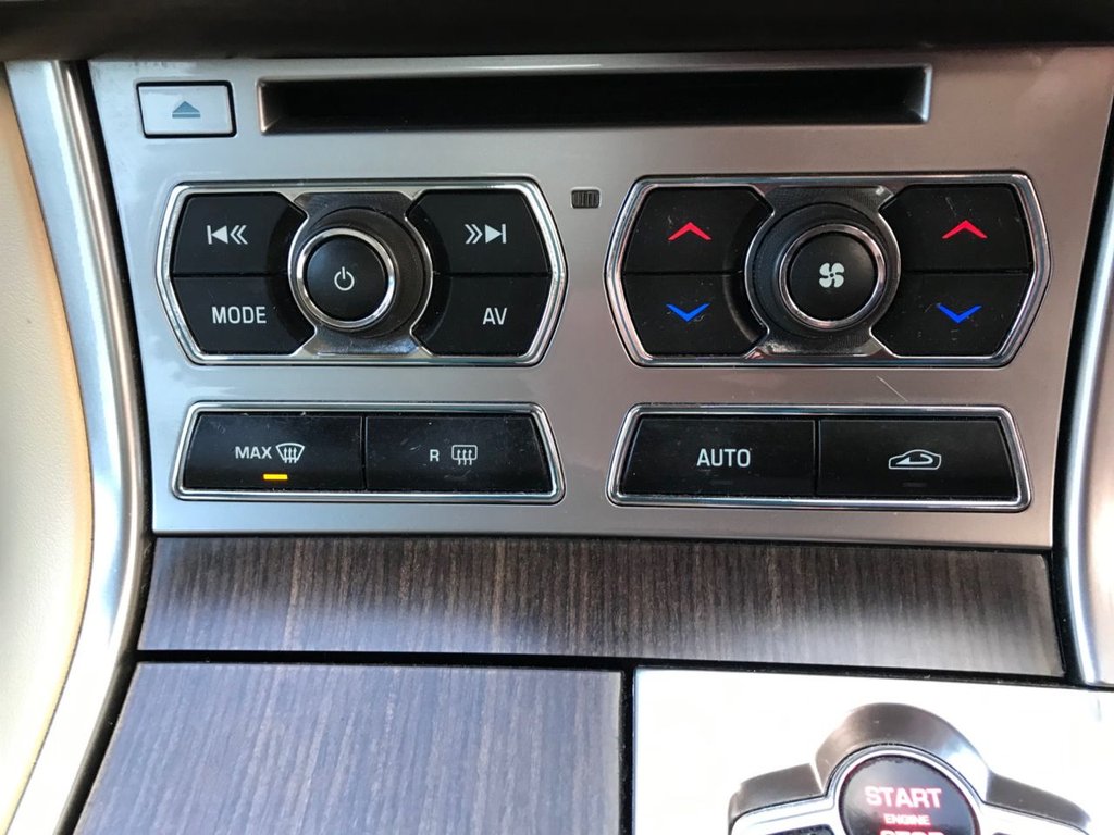 Used Jaguar XF 2011 for sale - 77275865: Photo 19