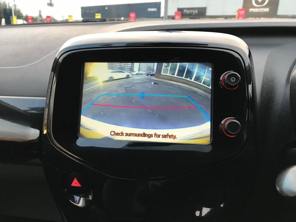 Used Toyota AYGO 2018 for sale - 77007317: Photo 2