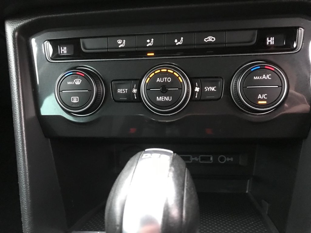 Used Volkswagen Tiguan 2018 for sale - 77477542: Photo 20