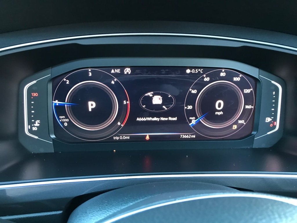 Used Volkswagen Tiguan 2019 for sale - 77557619: Photo 16