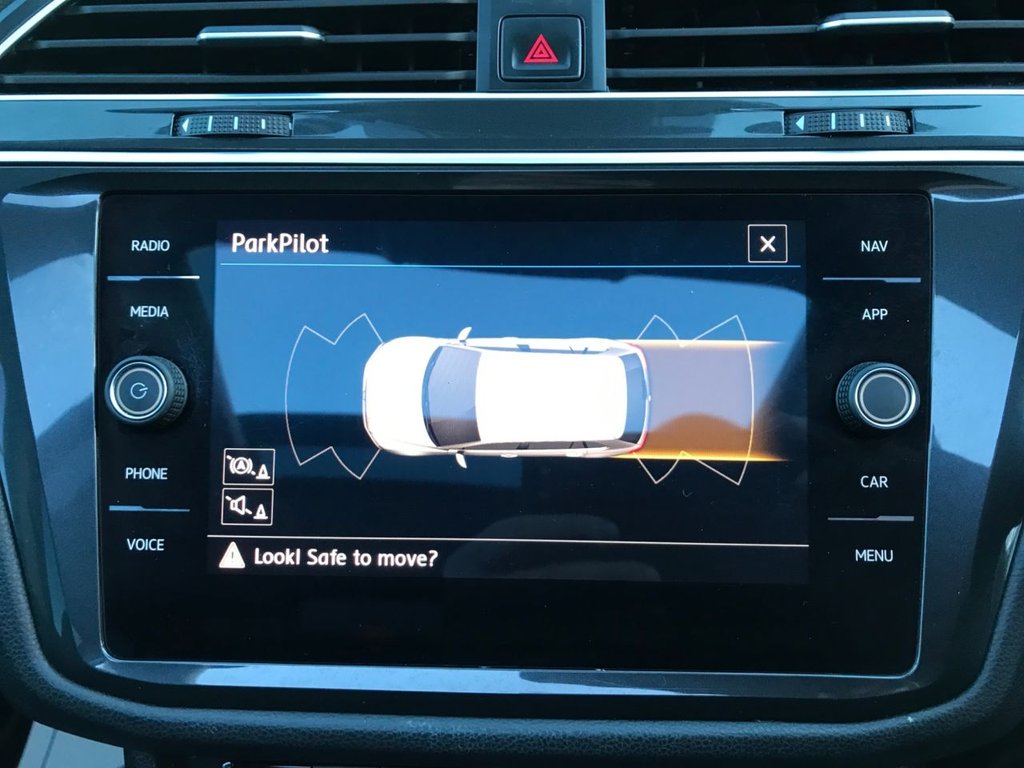 Used Volkswagen Tiguan 2019 for sale - 77557619: Photo 21