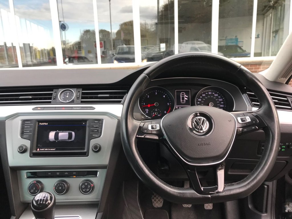 Used Volkswagen Passat 2016 for sale - 76356143: Photo 16