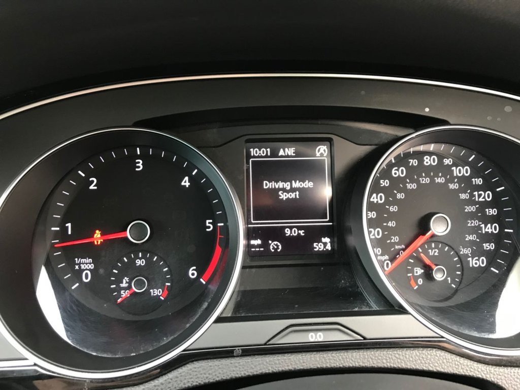 Used Volkswagen Passat 2016 for sale - 76356143: Photo 24