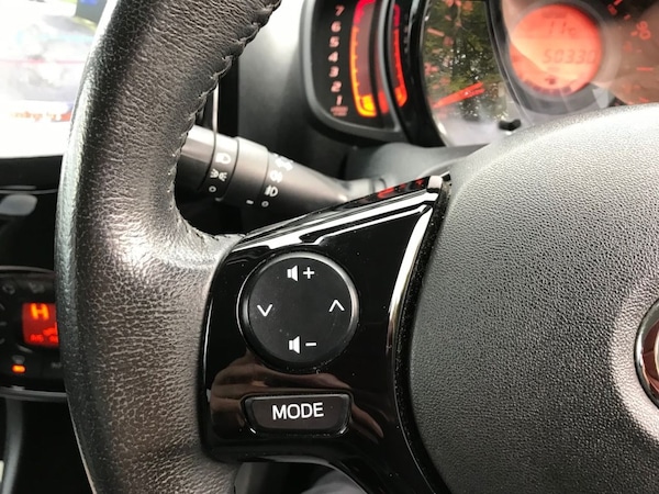 Used Toyota AYGO 2017 for sale - 76202897: Photo 18