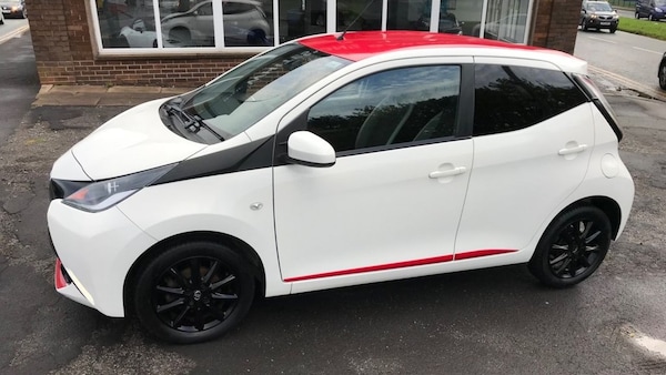 Used Toyota AYGO 2017 for sale - 76202897: Photo 25