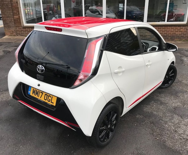 Used Toyota AYGO 2017 for sale - 76202897: Photo 27