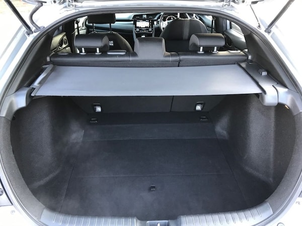 Used Honda Civic 2018 for sale - 74258124: Photo 24