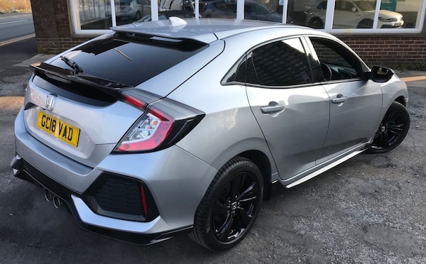 Used Honda Civic 2018 for sale - 74258124: Photo 29