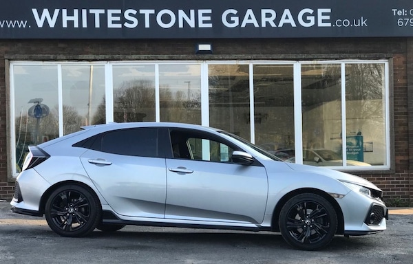 Used Honda Civic 2018 for sale - 74258124: Photo 4