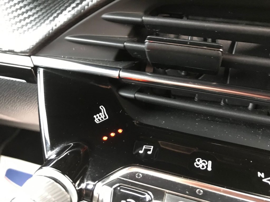 Used Peugeot 2008 2020 for sale - 76356263: Photo 18