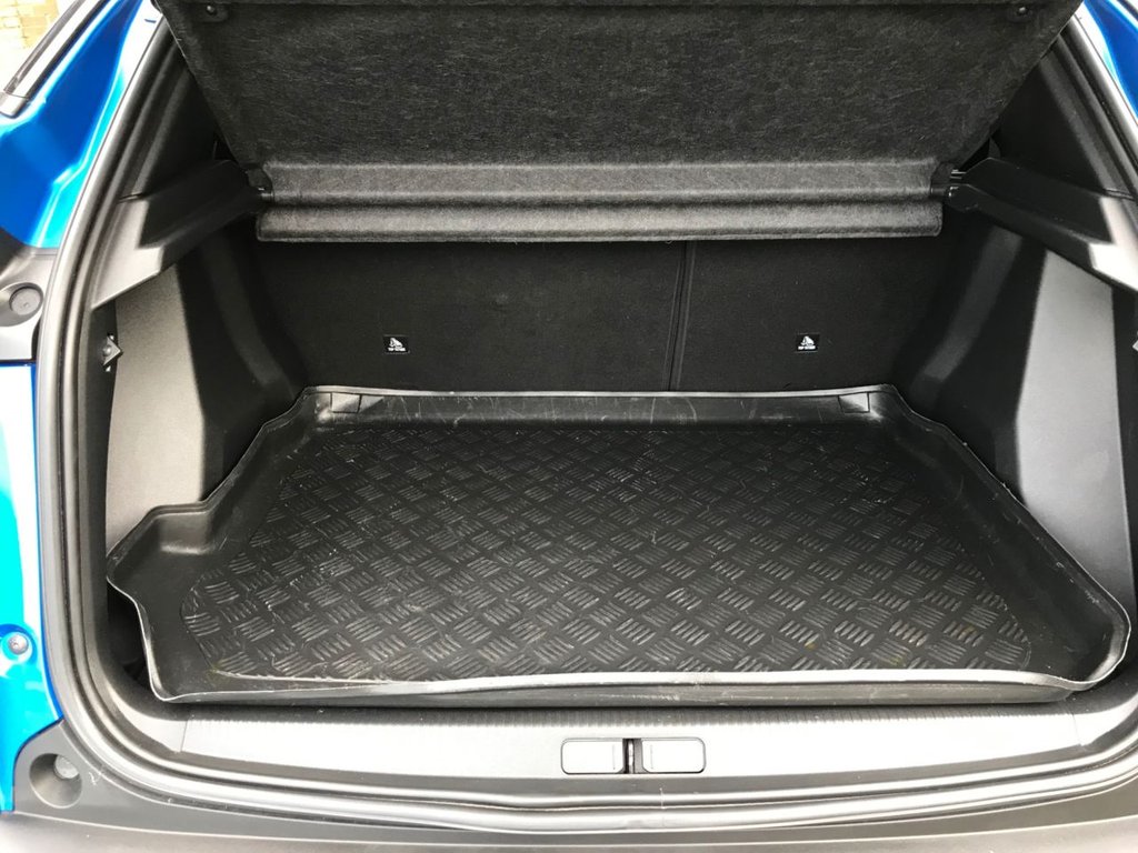 Used Peugeot 2008 2020 for sale - 76356263: Photo 31