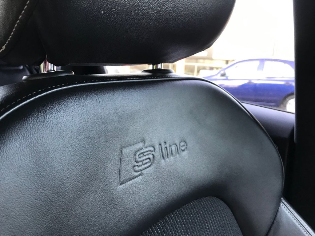 Used Audi Q3 2017 for sale - 77936298: Photo 11