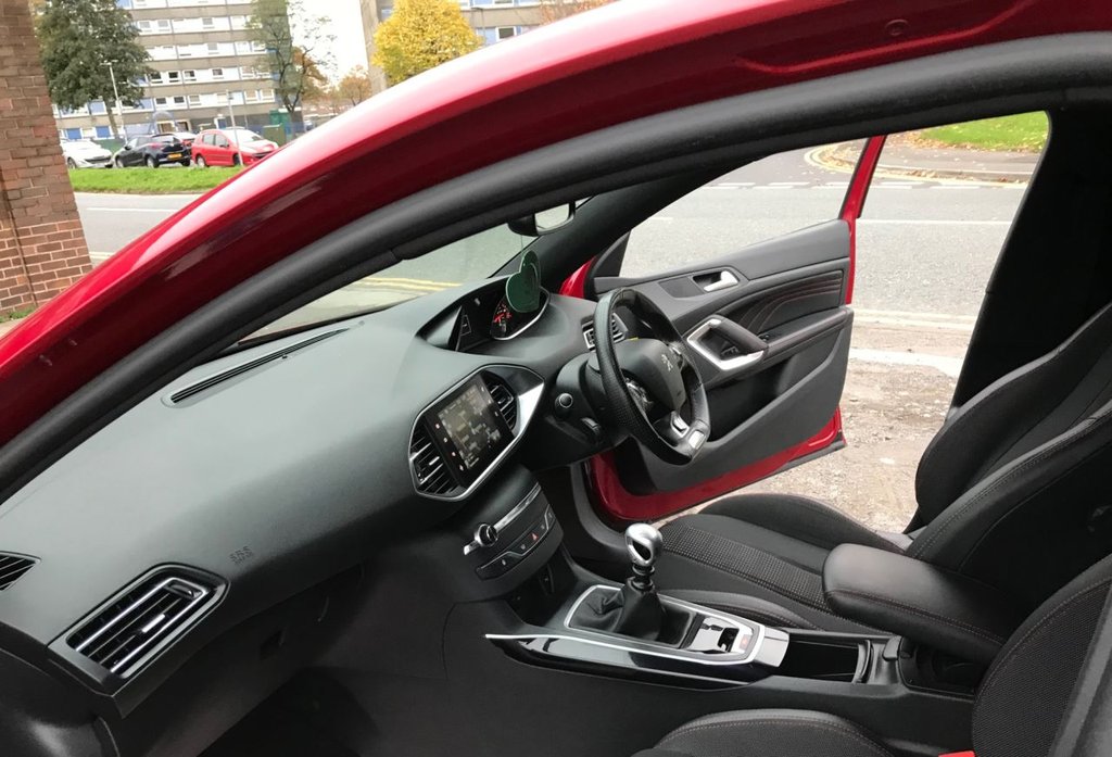 Used Peugeot 308 2016 for sale - 76279471: Photo 19