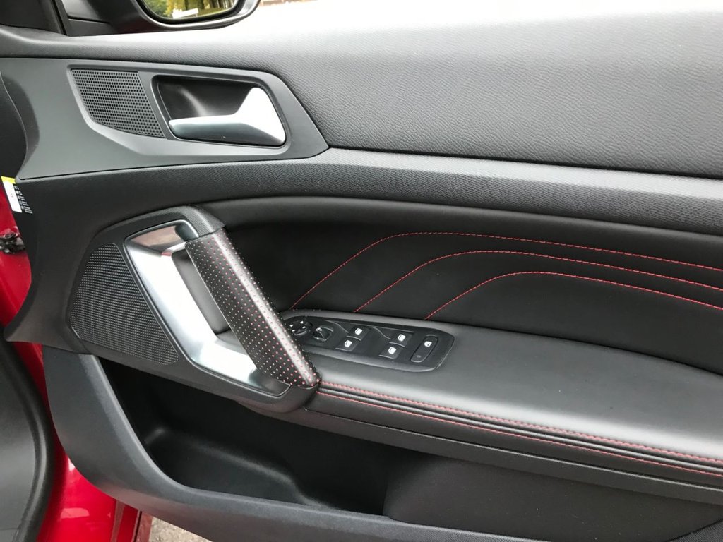 Used Peugeot 308 2016 for sale - 76279471: Photo 24