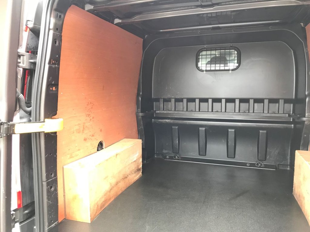 Used Ford Transit Custom 2022 for sale - 78082279: Photo 24