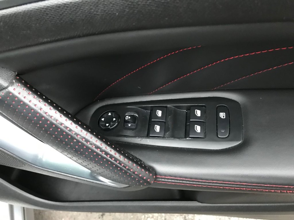 Used Peugeot 308 2015 for sale - 76356178: Photo 13