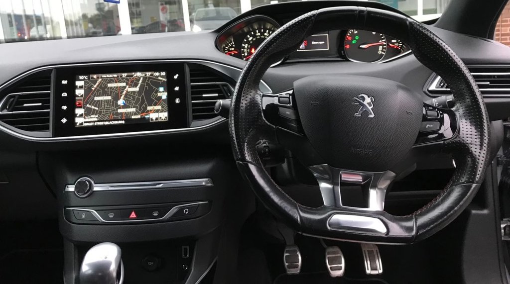 Used Peugeot 308 2015 for sale - 76356178: Photo 16