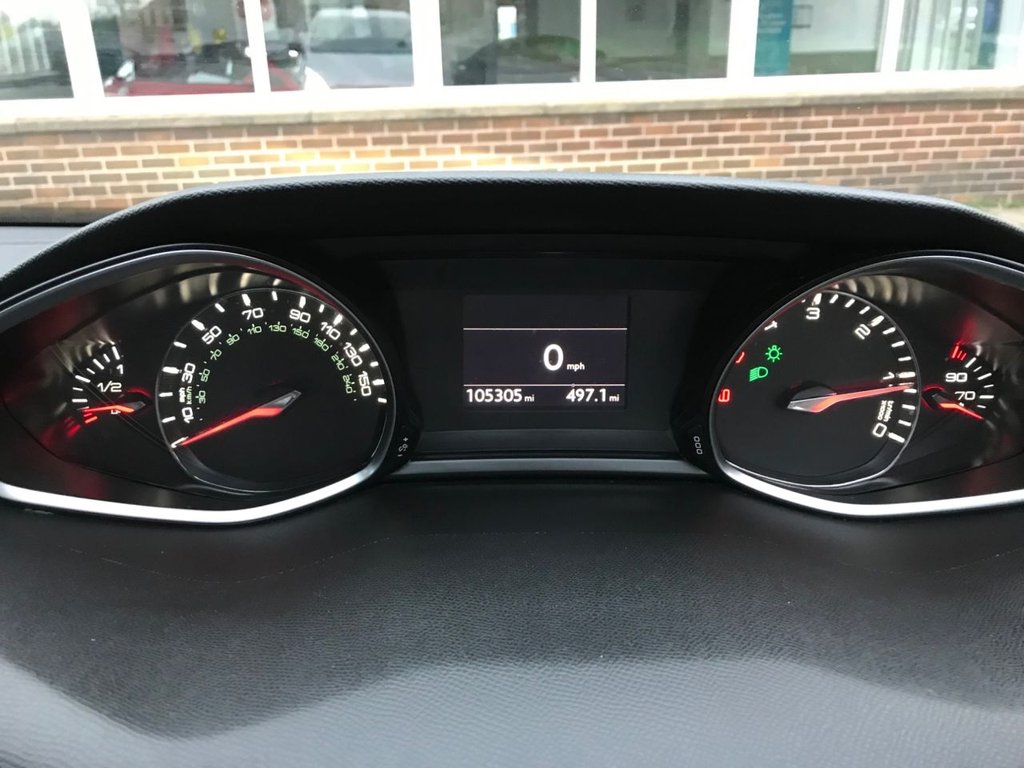 Used Peugeot 308 2015 for sale - 76356178: Photo 20