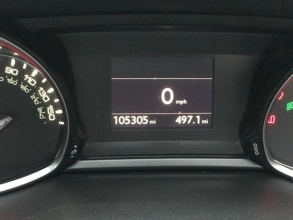 Used Peugeot 308 2015 for sale - 76356178: Photo 21