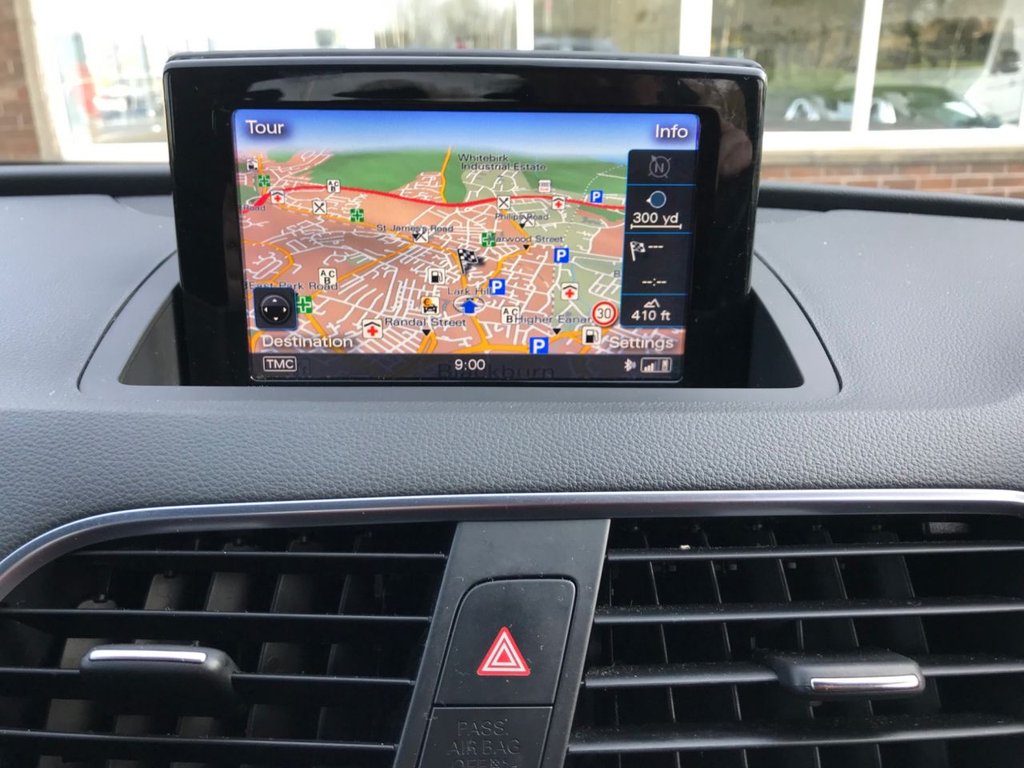 Used Audi Q3 2018 for sale - 77936297: Photo 2