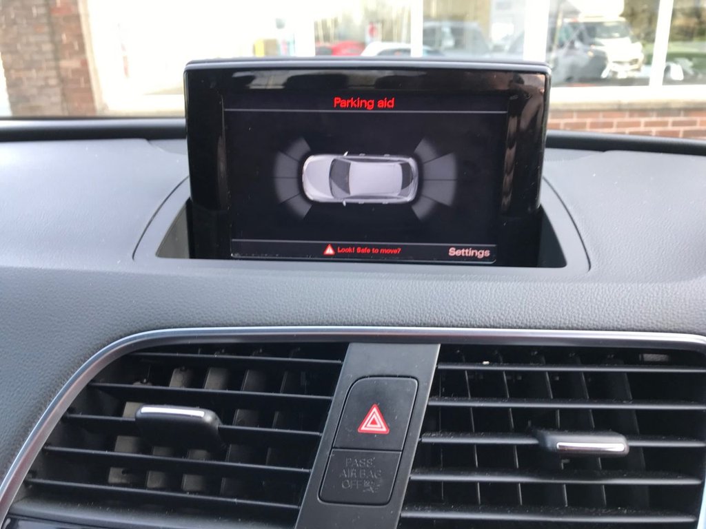 Used Audi Q3 2018 for sale - 77936297: Photo 23