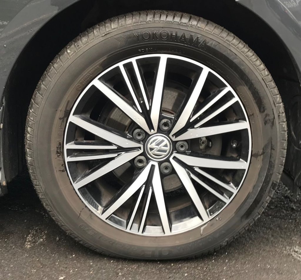 Used Volkswagen Golf 2018 for sale - 76210664: Photo 15