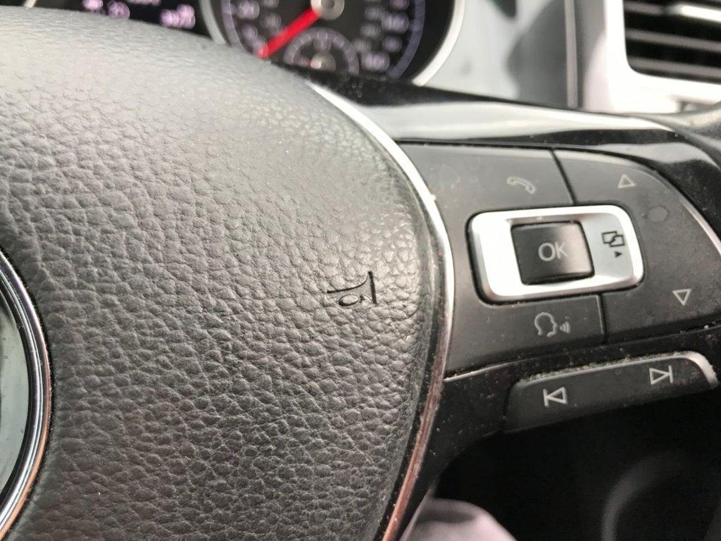 Used Volkswagen Golf 2018 for sale - 76210664: Photo 17