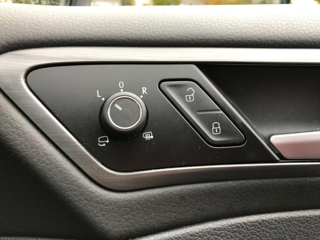 Used Volkswagen Golf 2018 for sale - 76210664: Photo 18